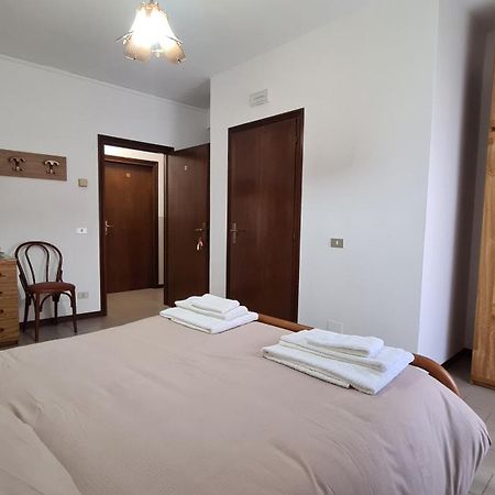 Albergo Meublé Aurora Edolo Extérieur photo