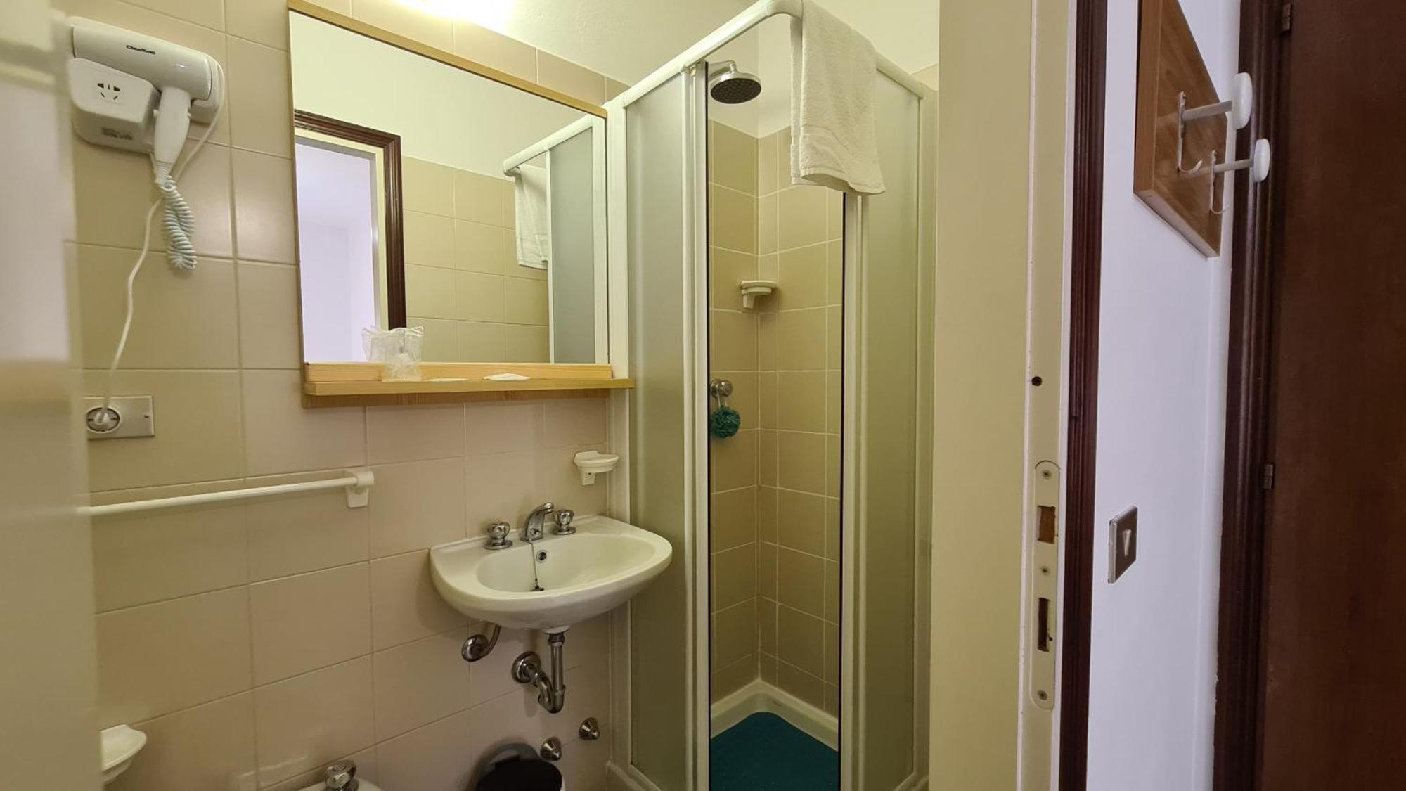 Albergo Meublé Aurora Edolo Extérieur photo