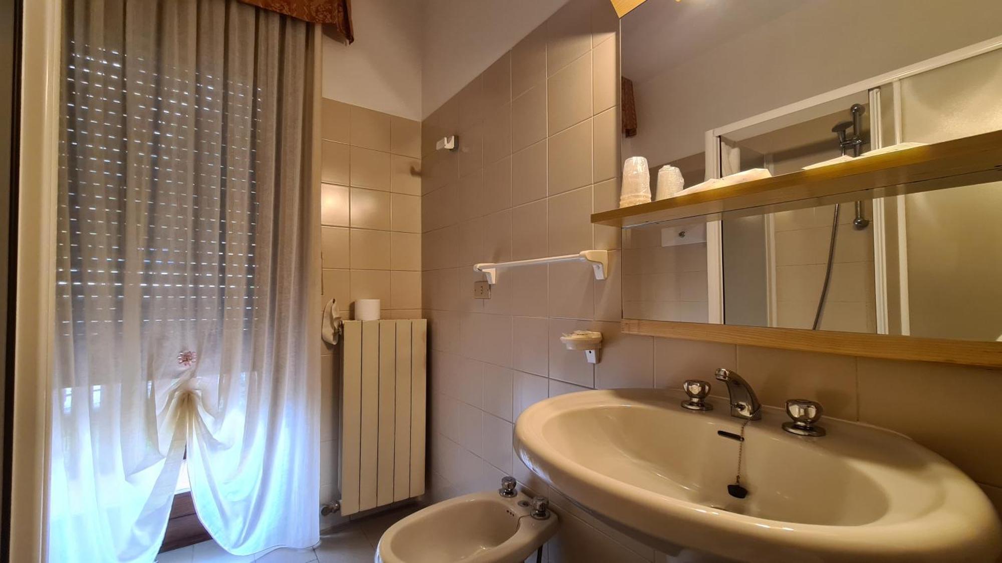 Albergo Meublé Aurora Edolo Extérieur photo