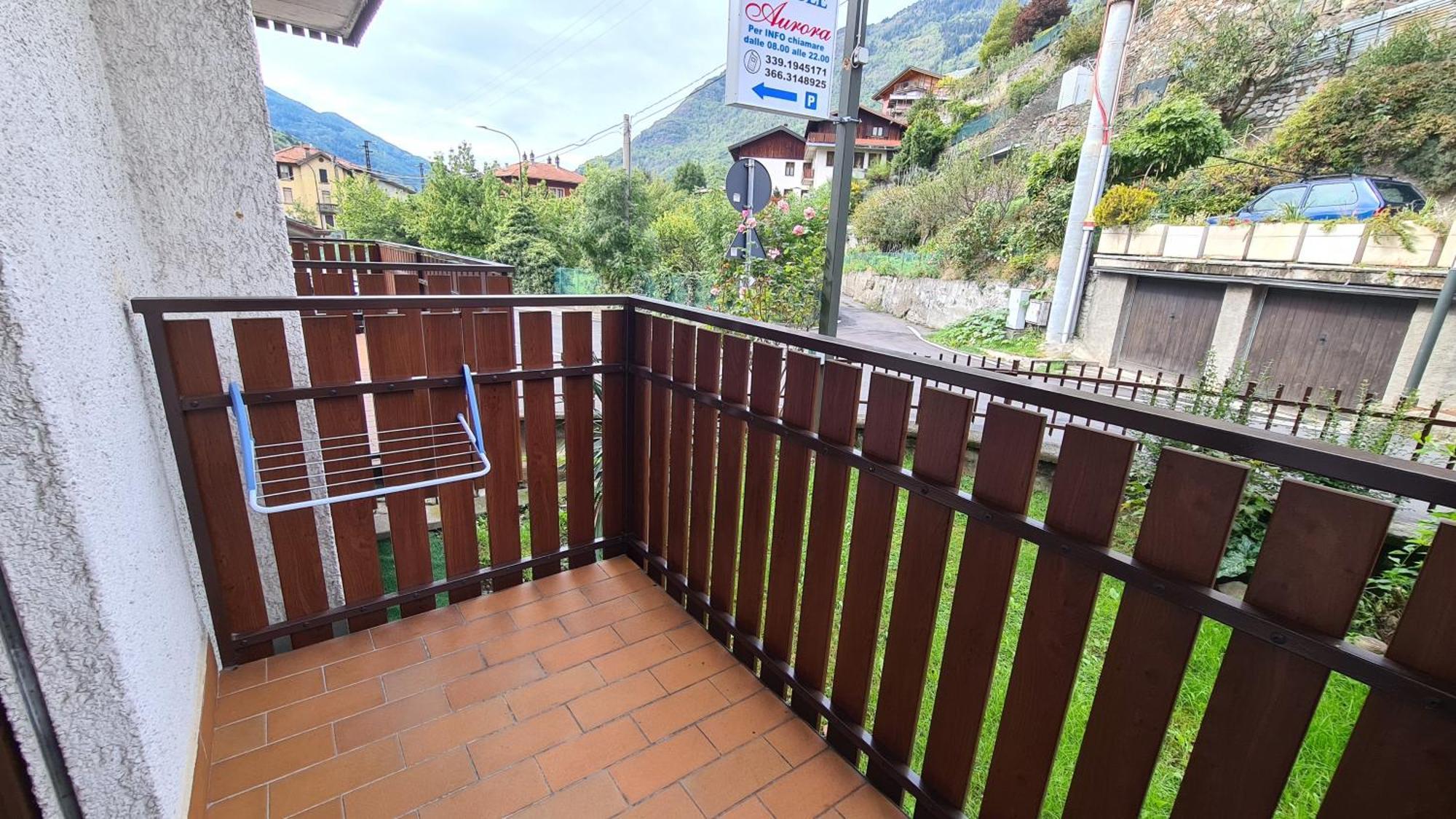 Albergo Meublé Aurora Edolo Extérieur photo