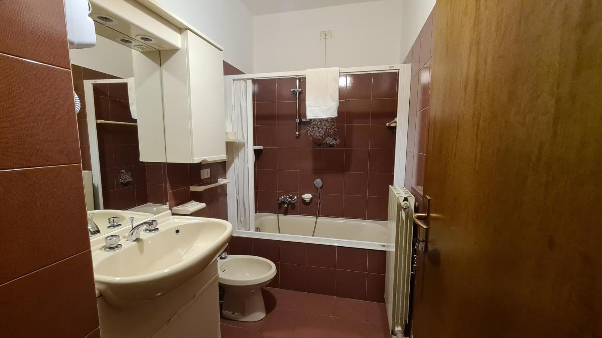 Albergo Meublé Aurora Edolo Extérieur photo
