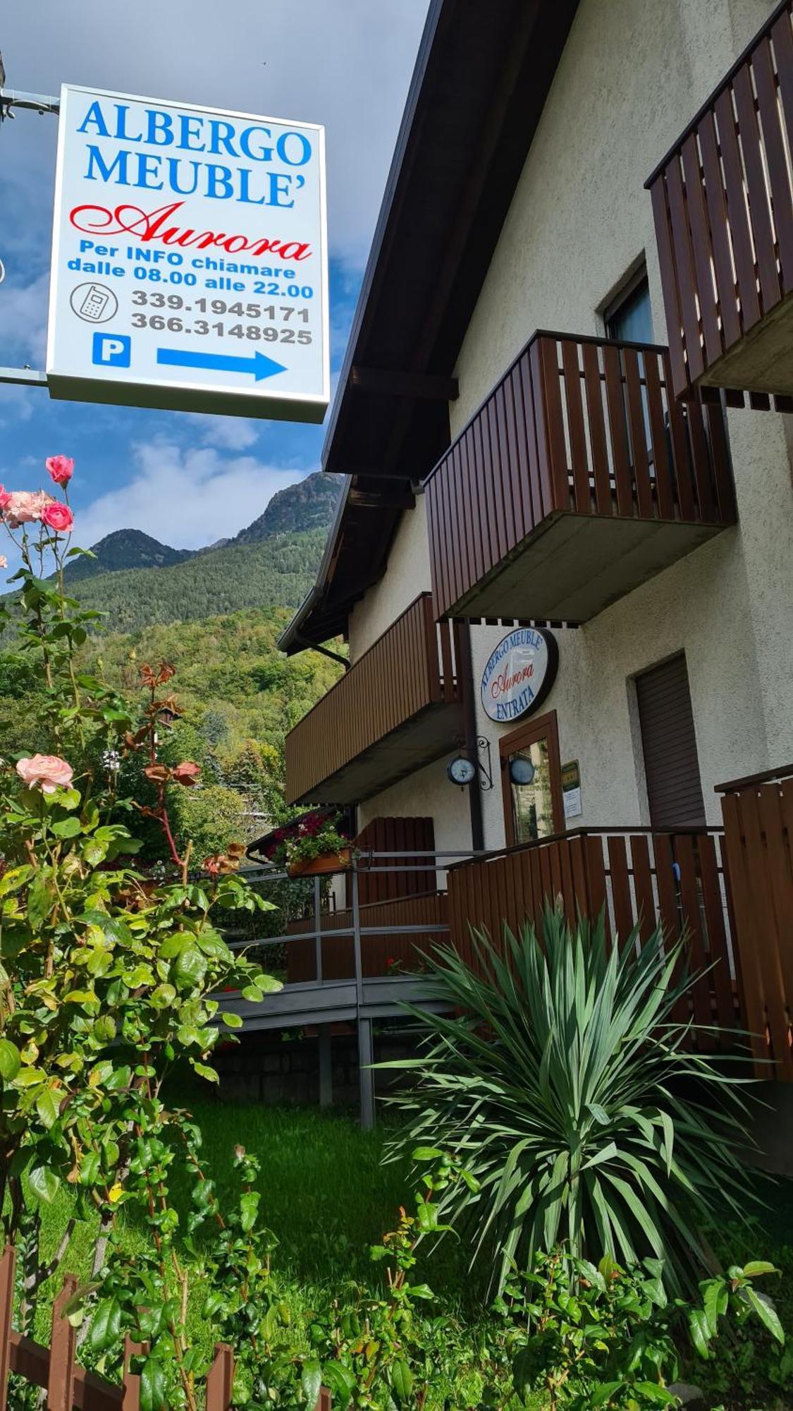 Albergo Meublé Aurora Edolo Extérieur photo